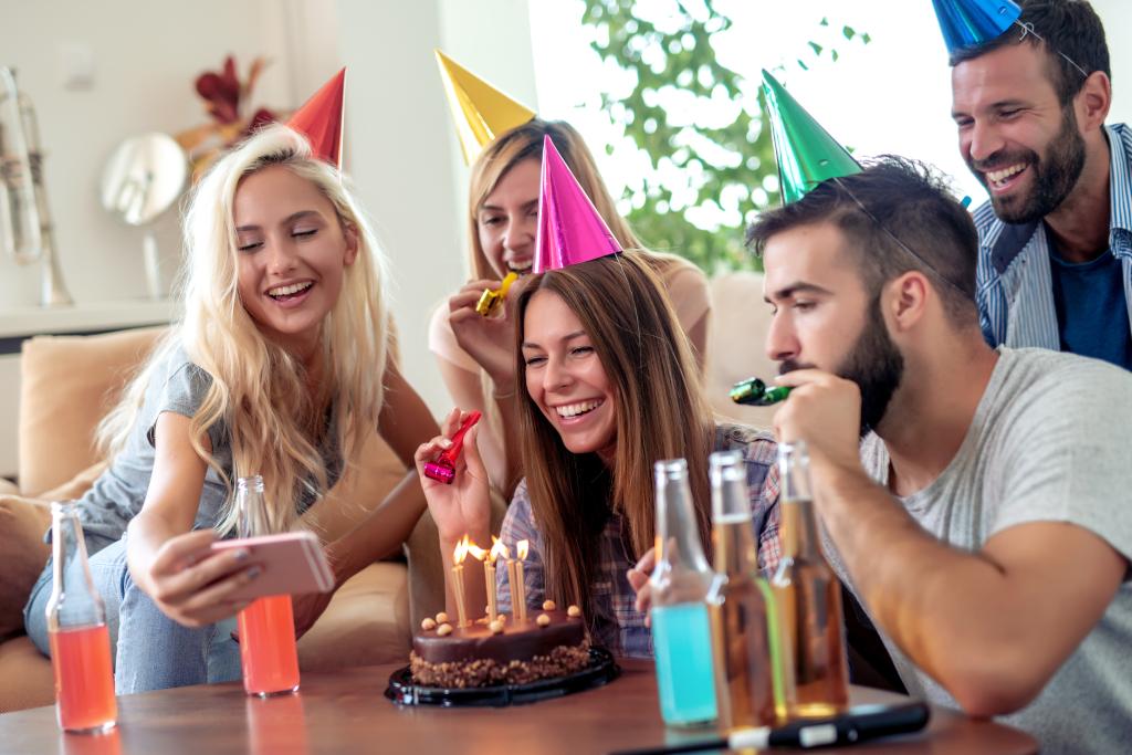 organizzare festa a tema