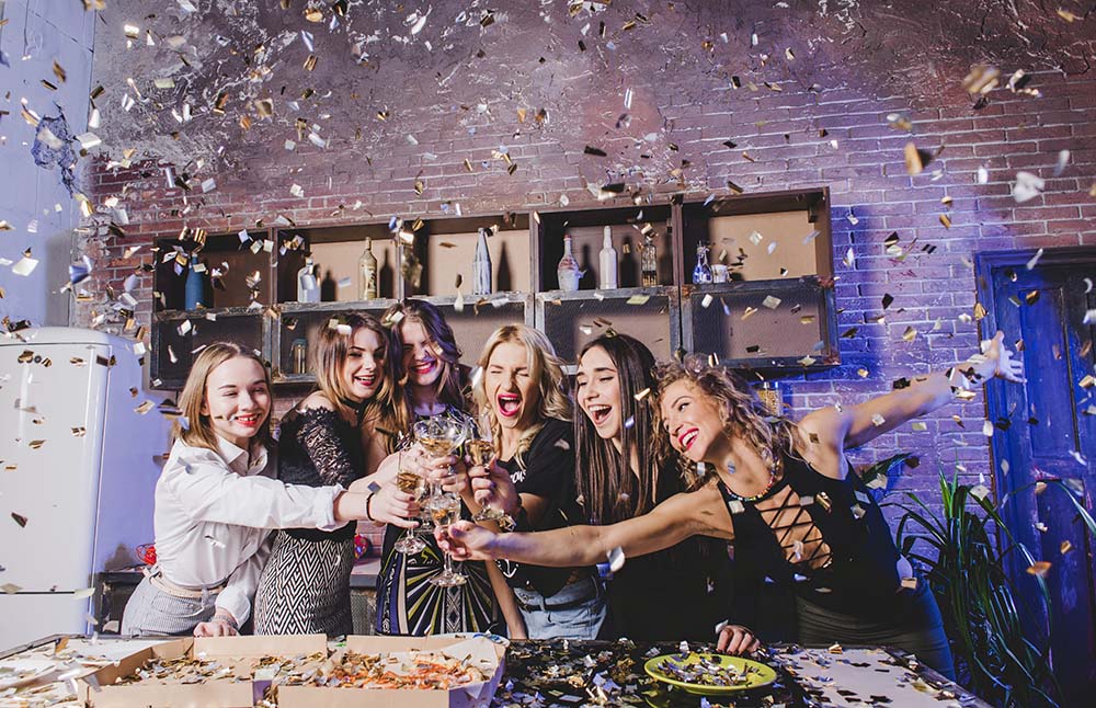 Come organizzare una festa a tema indimenticabile: idee e suggerimenti