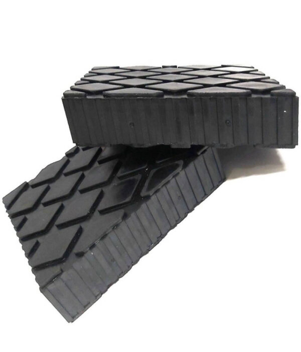 Set 2 Pezzi Tamponi In Gomma Per Ponti Sollevatori Tampone 16 X 12 X 5 Cm